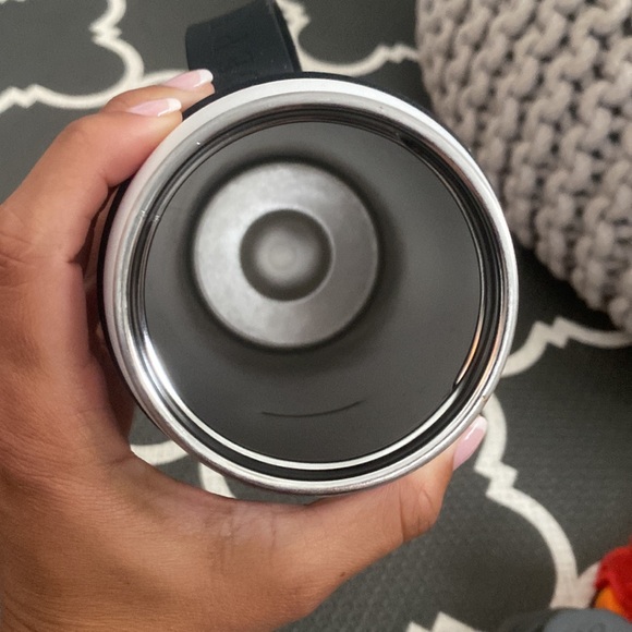 Ceres Chill Breastmilk chiller w/ flip-and-sip straw top & awesome infuser. - Picture 6 of 6